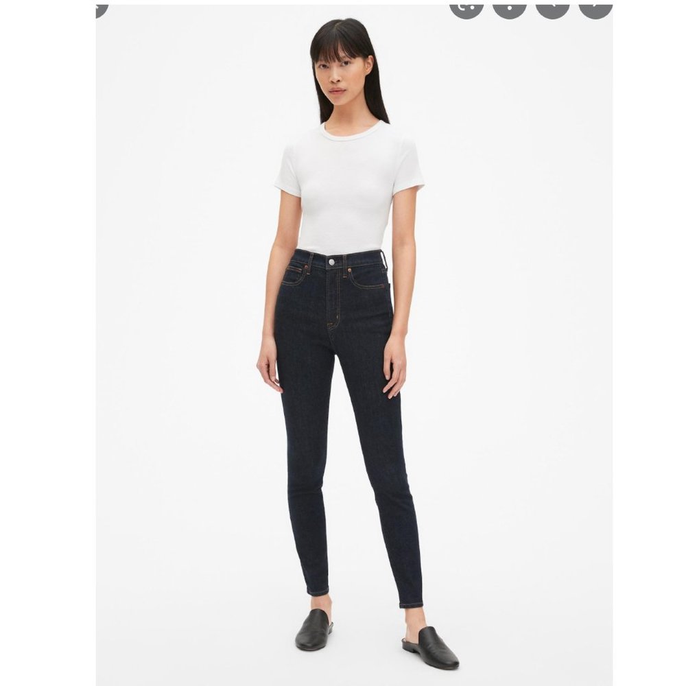 GAP JEANS - Sky High True Skinny Jeans with Secret Smoothing Pockets